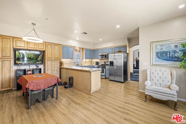 21683 Wo He Lo Trl, House other with 3 bedrooms, 4 bathrooms and null parking in Chatsworth CA | Image 19