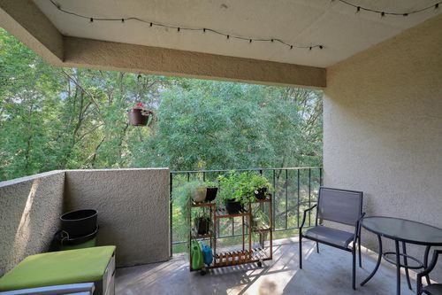 407-6650 Vernon Ave S, Edina, MN, 55436-1831 | Card Image