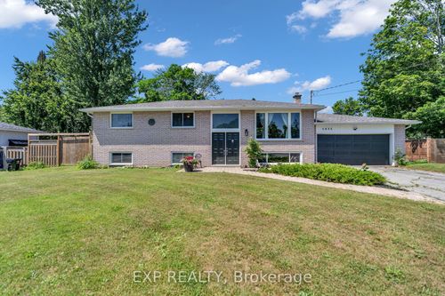 2832 Clarkesville St, Innisfil, ON, L9S2J1 | Card Image