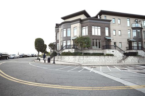 4-4 Henley Pl, Weehawken, NJ, 07086 | Card Image