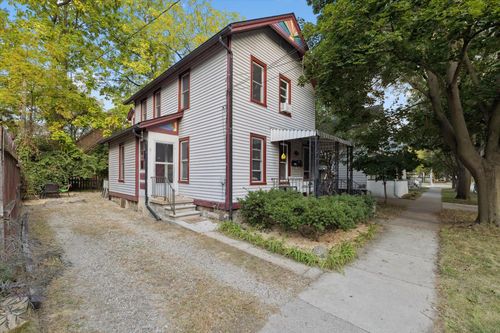 117 E Summit St, Ann Arbor, MI, 48104-1048 | Card Image