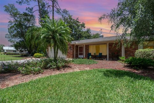 27 Fairway Dr, Eustis, FL, 32726-6802 | Card Image
