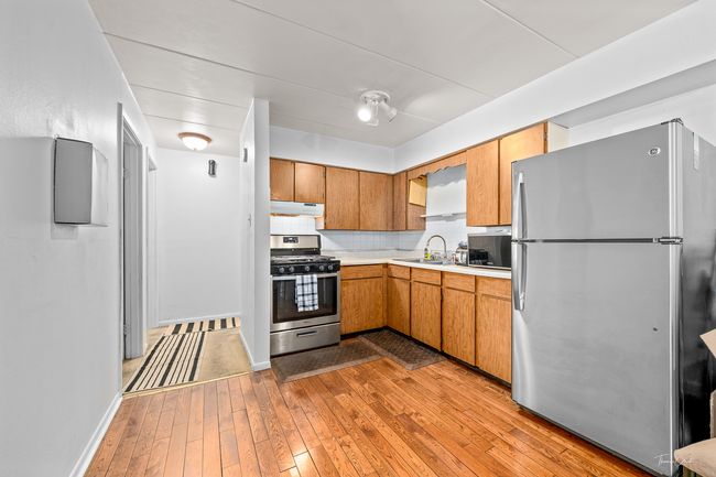 APT-1E - 18361 Glen Oak Ave, Condo with 2 bedrooms, 1 bathrooms and 1 parking in Lansing IL | Image 11