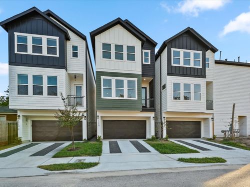 e-1207 Cavalcade St, Houston, TX, 77009-2161 | Card Image