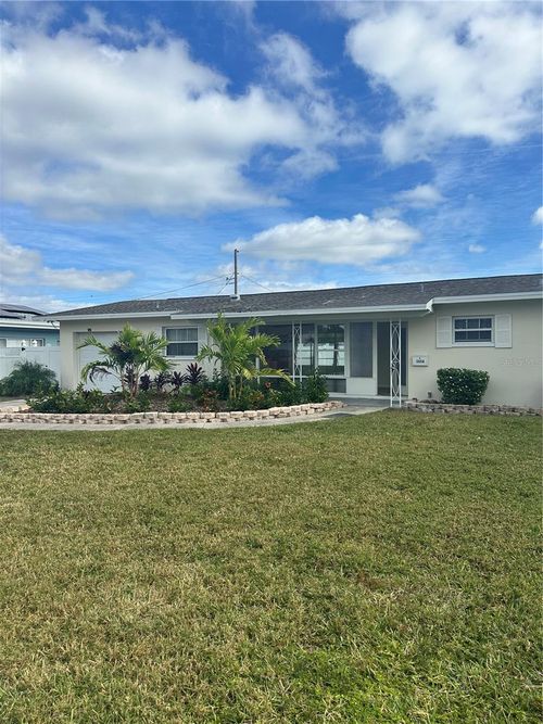 5056 42nd St S, ST PETERSBURG, FL, 33711-4720 | Card Image