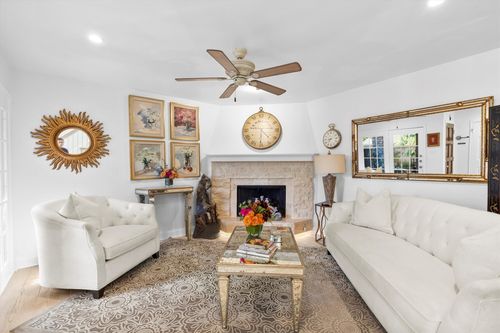 apt-32b-5200 Martel Ave, Dallas, TX, 75206-5654 | Card Image