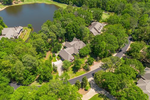 28 Millikens Bnd, Hattiesburg, MS, 39402-6111 | Card Image