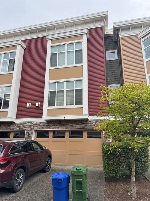 5-44420 Sherry Dr, Chilliwack, BC, V2R0R6 | Card Image