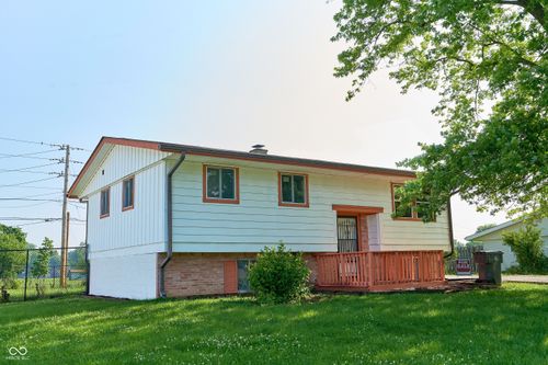 2606 Shakespeare Dr, Southport, IN, 46227-5558 | Card Image