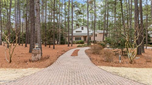 17 Mcmichael Drive, Pinehurst, NC, 28374 | Card Image