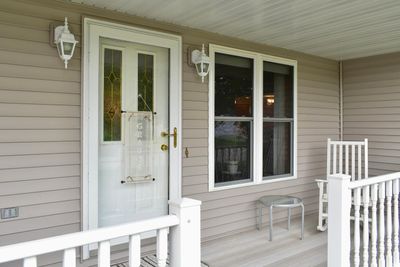 03 Front Door Entrance.jpg | Image 3