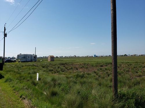 1800 County Road 299, Sargent, TX, 77414-4123 | Card Image