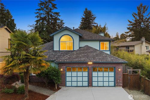 1759 173rd Ave Ne, Bellevue, WA, 98008-3122 | Card Image