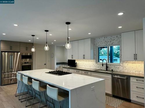 226 Alderbrook Pl, Moraga, CA, 94556-2105 | Card Image