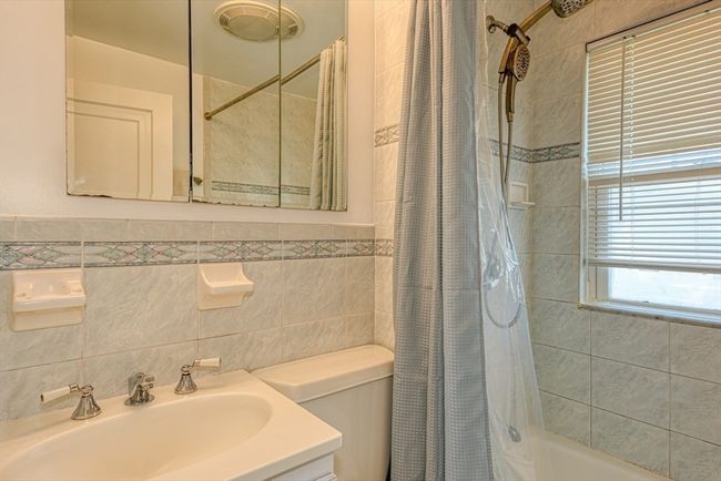85 Roosevelt Rd, House other with 3 bedrooms, 2 bathrooms and 2 parking in Medford MA | Image 23