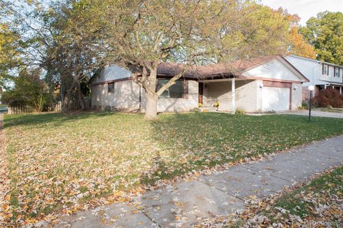 21664 Hall Rd, Woodhaven, MI, 48183-1514 | Card Image