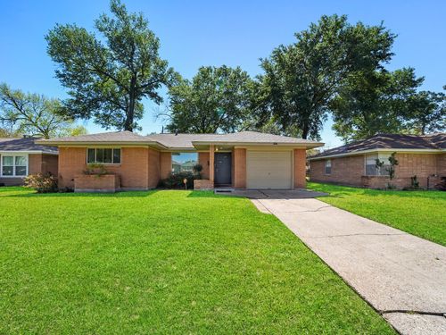 1115 W 31st St, Houston, TX, 77018-7405 | Card Image