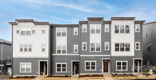 6008 Pivot Ct, Charlotte, NC, 28205-8024 | Card Image