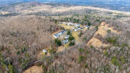 371 W Farm Rd, Bethlehem, NH, 03574-5851 | Card Image