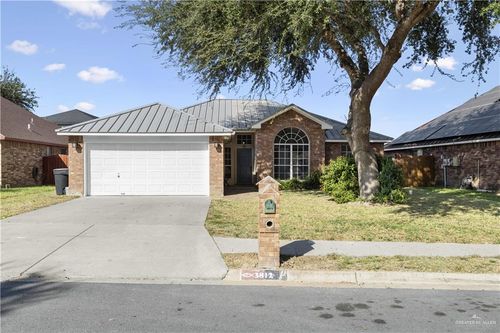 3812 Xenops Ave, McAllen, TX, 78504-5937 | Card Image