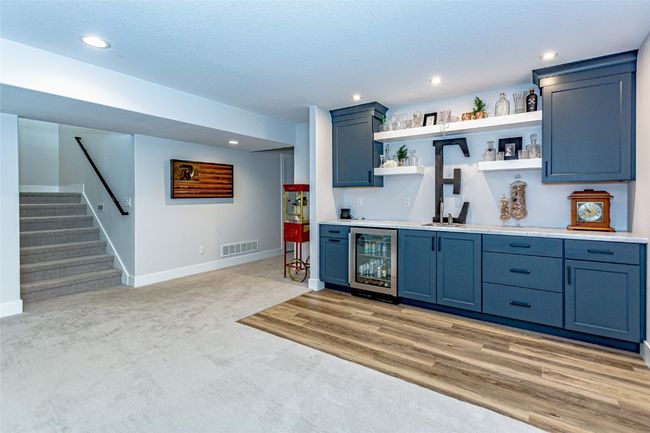 608 Pointer Cir, House other with 5 bedrooms, 3 bathrooms and null parking in Center Point IA | Image 24
