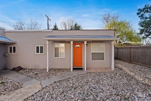 3377 W Nez Perce St, Boise, ID, 83705-3033 | Card Image