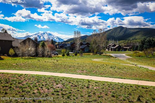 30 Special Pl, Carbondale, CO, 81623-8975 | Card Image
