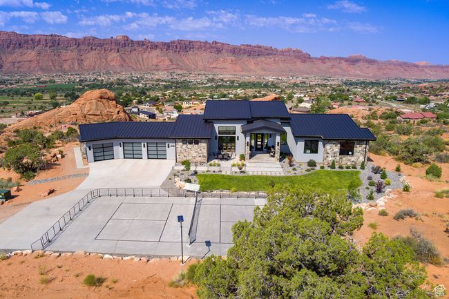 3763 Materhorm Hts, House other with 4 bedrooms, 3 bathrooms and 3 parking in Moab UT | Image 15