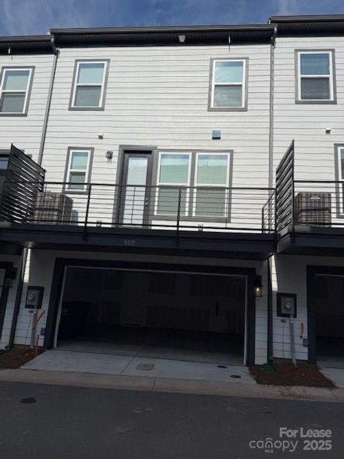 5011 Westmead Ln, Charlotte, NC, 28262-8100 | Card Image