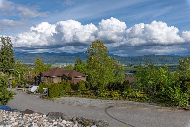 36111 Spyglass Lane, House other with 9 bedrooms, 6 bathrooms and 9 parking in Abbotsford BC | Image 10