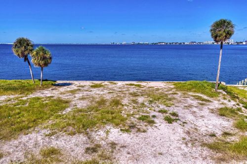 5033 W San Miguel St, TAMPA, FL, 33629-5428 | Card Image