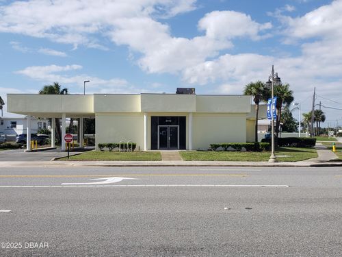 2416 S Atlantic Ave, Daytona Beach Shores, FL, 32118-5417 | Card Image