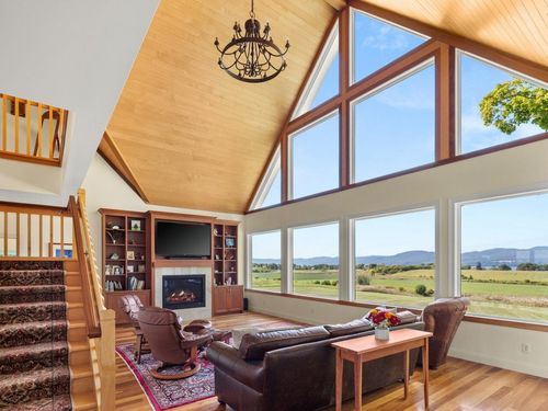 2493 Lake St, Addison, VT, 05491-9261 | Card Image