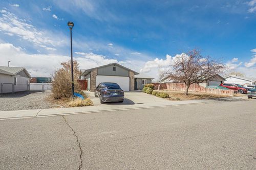 463 1/2 Seckel St, Clifton, CO, 81520-8392 | Card Image