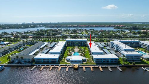 1030-325 N Causeway, NEW SMYRNA BEACH, FL, 32169-5241 | Card Image