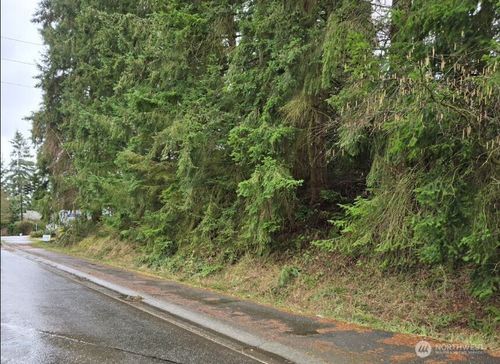 803 140th Ave Se, Bellevue, WA, 98005-3727 | Card Image