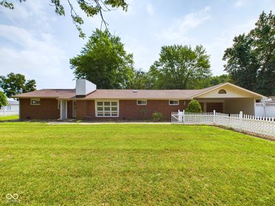 9482 N County Road 800 W, House other with 3 bedrooms, 2 bathrooms and null parking in Middletown IN | Image 1