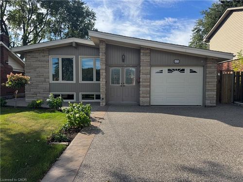 lower-177 San Pedro Dr, Hamilton, ON, L9C2C9 | Card Image
