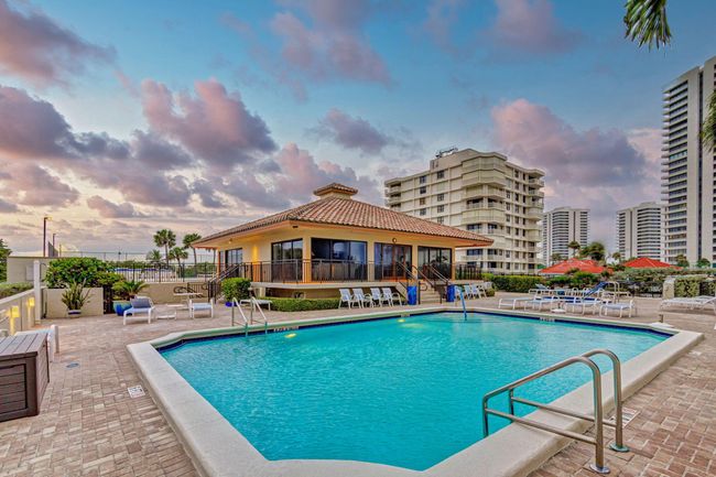 APT-7C - 5460 N Ocean Dr, Condo with 2 bedrooms, 2 bathrooms and null parking in Riviera Beach FL | Image 39