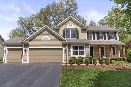 7675 High Wind Dr, Powell, OH, 43065-8189 | Card Image
