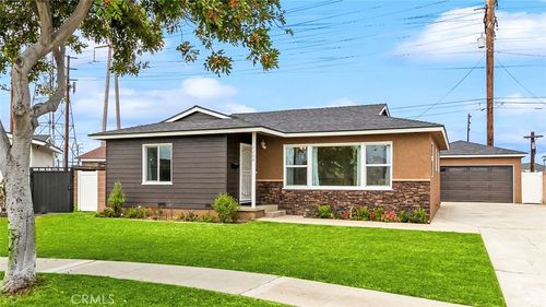 7754 La Casa Way, Buena Park, CA, 90620-2317 | Card Image