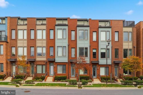 16199 Columbus Ave, ROCKVILLE, MD, 20855-2187 | Card Image