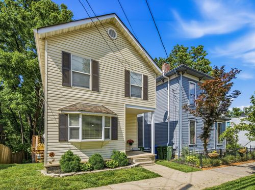 230 W William St, Delaware, OH, 43015-2447 | Card Image