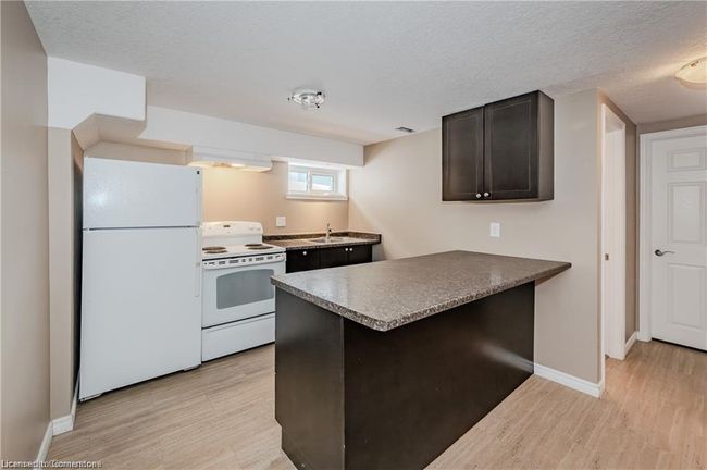 140 Brant Ave, House other with 5 bedrooms, 2 bathrooms and 4 parking in Guelph ON | Image 27