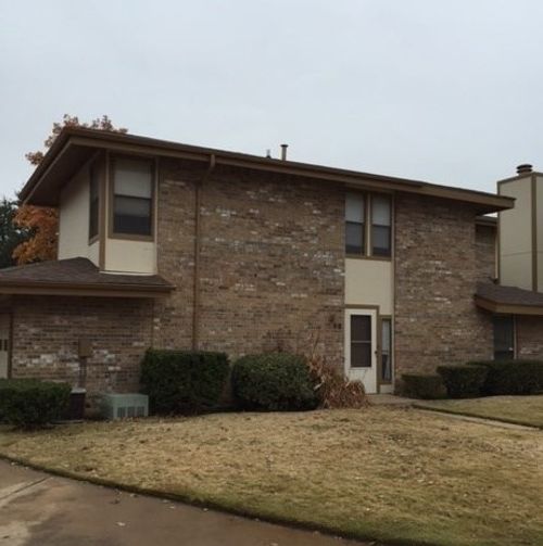 48 Morrow Dr, Bedford, TX, 76021-5617 | Card Image