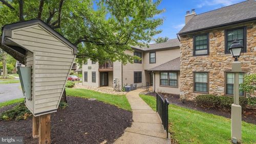 193 Hackberry Ct, WARRINGTON, PA, 18976-2610 | Card Image