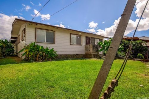 94-941 Awanei St, Waipahu, HI, 96797-3117 | Card Image