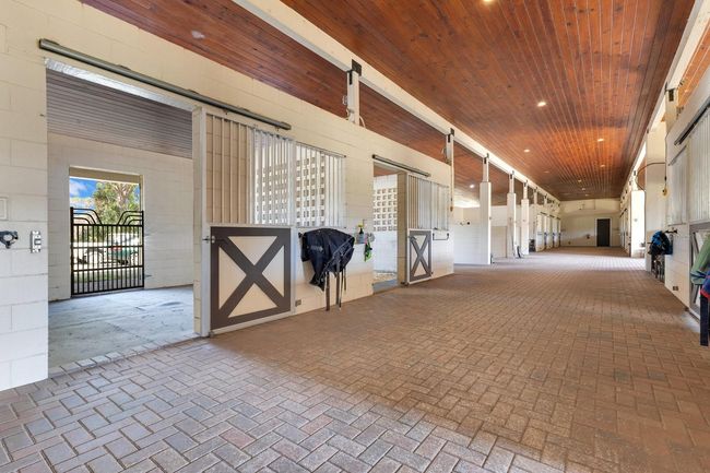 2140 W State Road 46, House other with 1 bedrooms, 2 bathrooms and null parking in GENEVA FL | Image 35