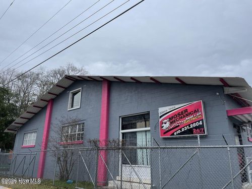 1501 Marstellar St, Wilmington, NC, 28401-8064 | Card Image