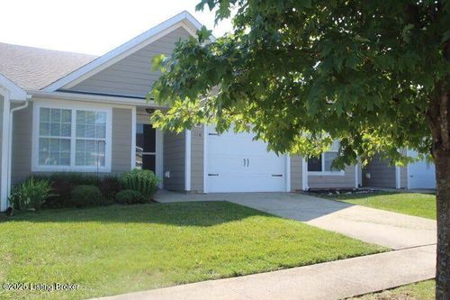 118 Sonoma Dr, Frankfort, KY, 40601-7818 | Card Image